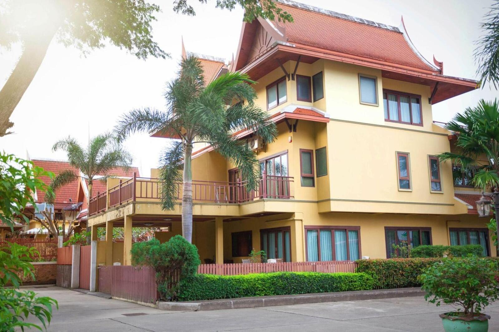 Three-Bedroom Villa,1301280370:JPEG