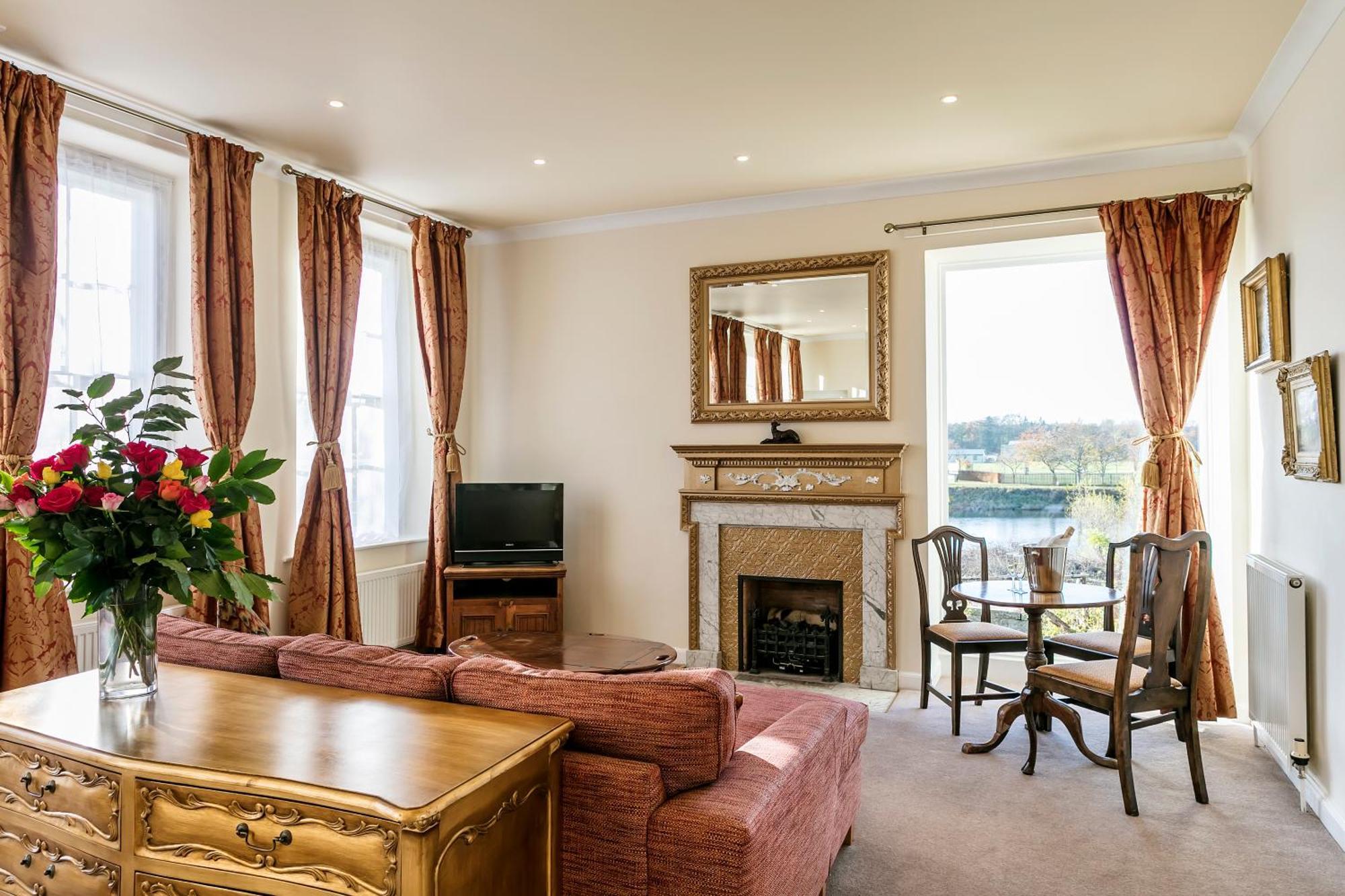 Suite with Garden View