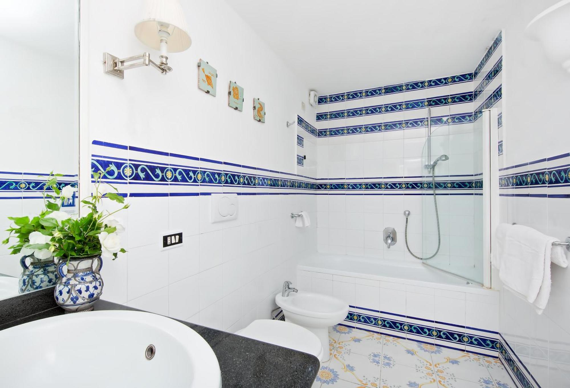 Triple Room Terrace
