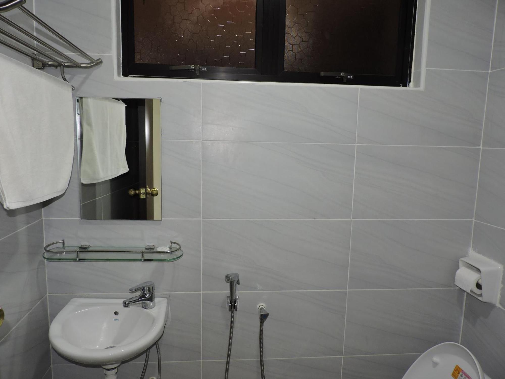 Luxury Quadruple Room,112467150:JPEG