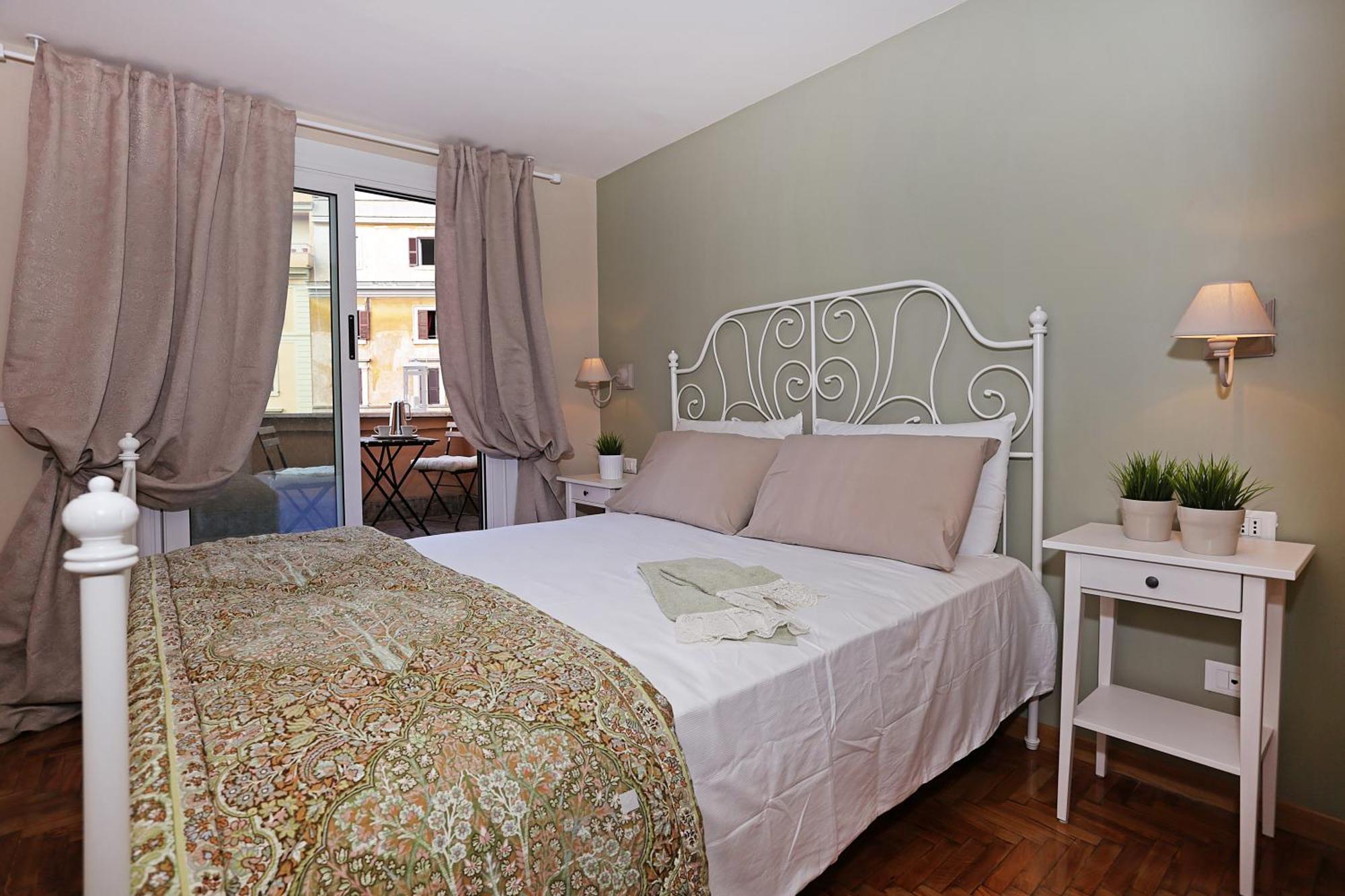 Double Room Balcony,736114789:JPEG
