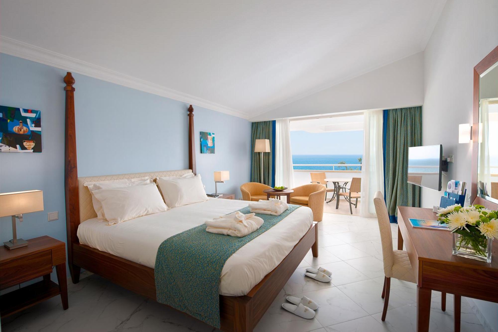 Superior Double or Twin Room Sea View (18+ years old),1709129476:JPEG