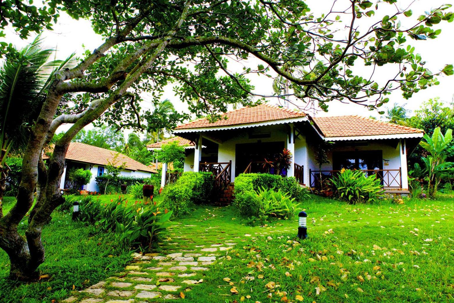 Deluxe Bungalow Garden View