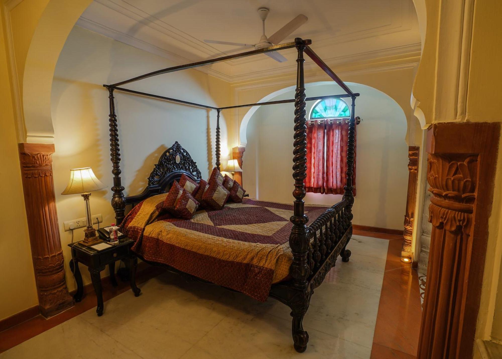 Shahpura Suite on session of Spa on food & beverage services off On Laundry