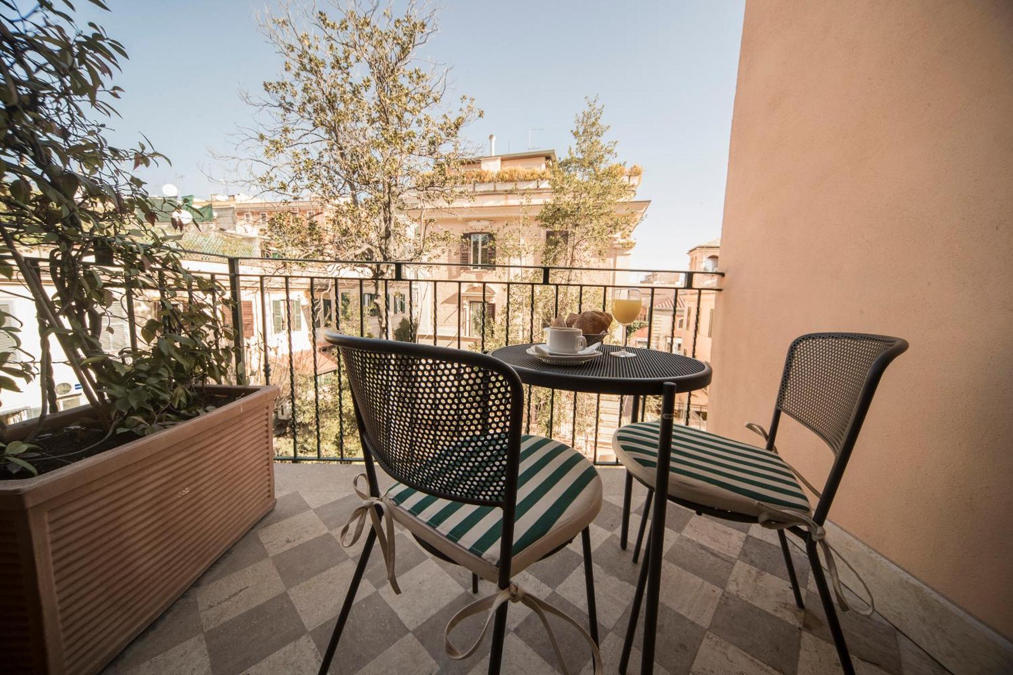 Double or Twin Room Balcony
