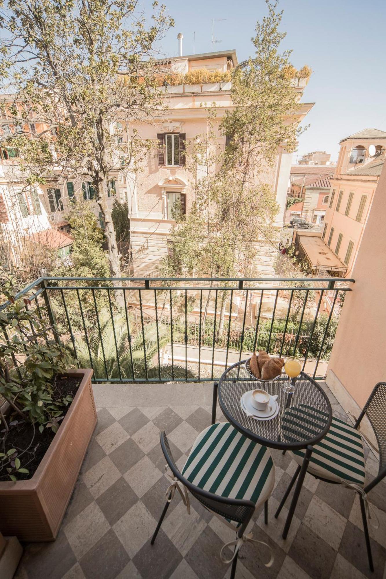 Double or Twin Room Balcony