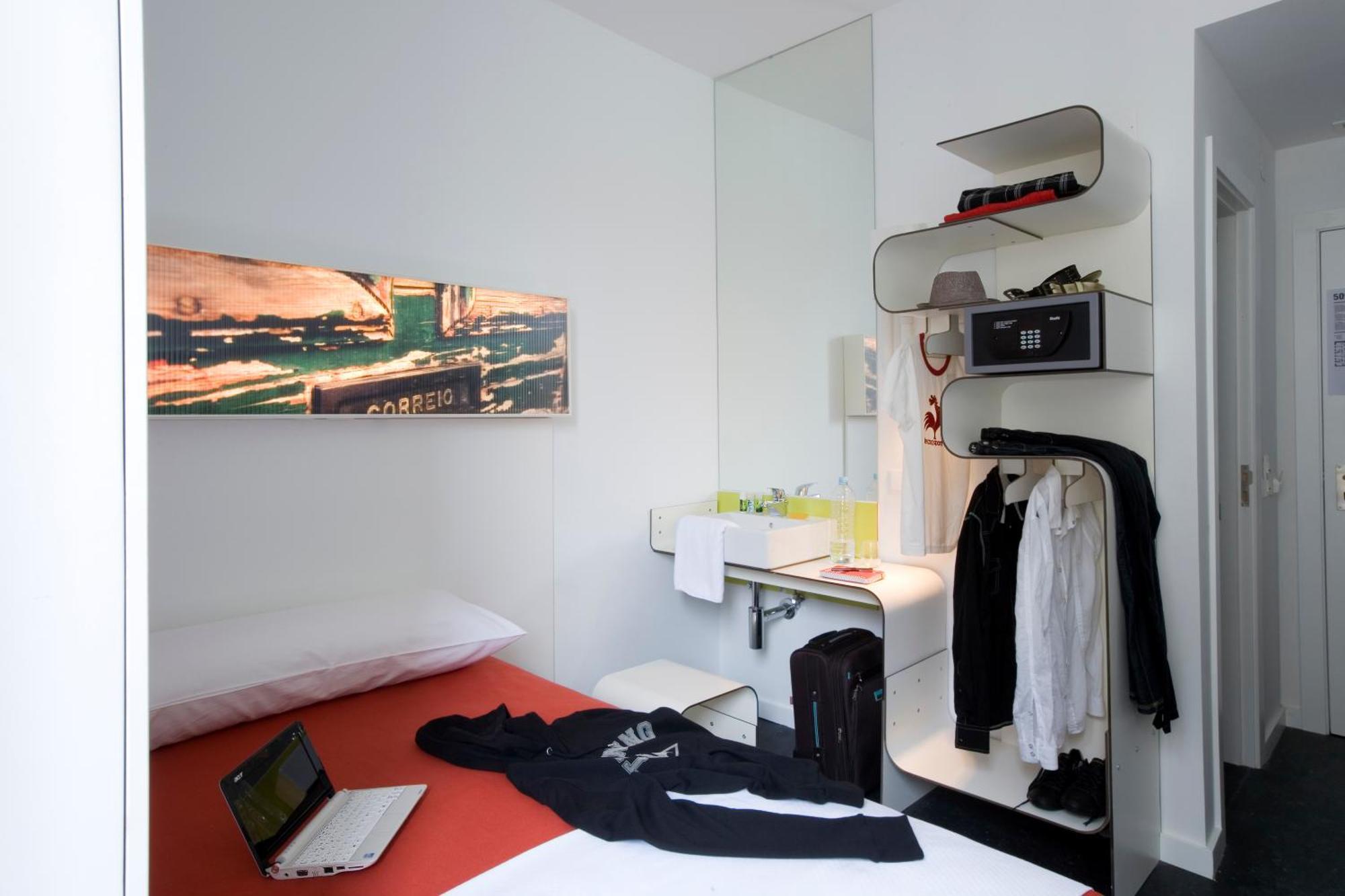 Standard Single Room,1012275760:JPEG