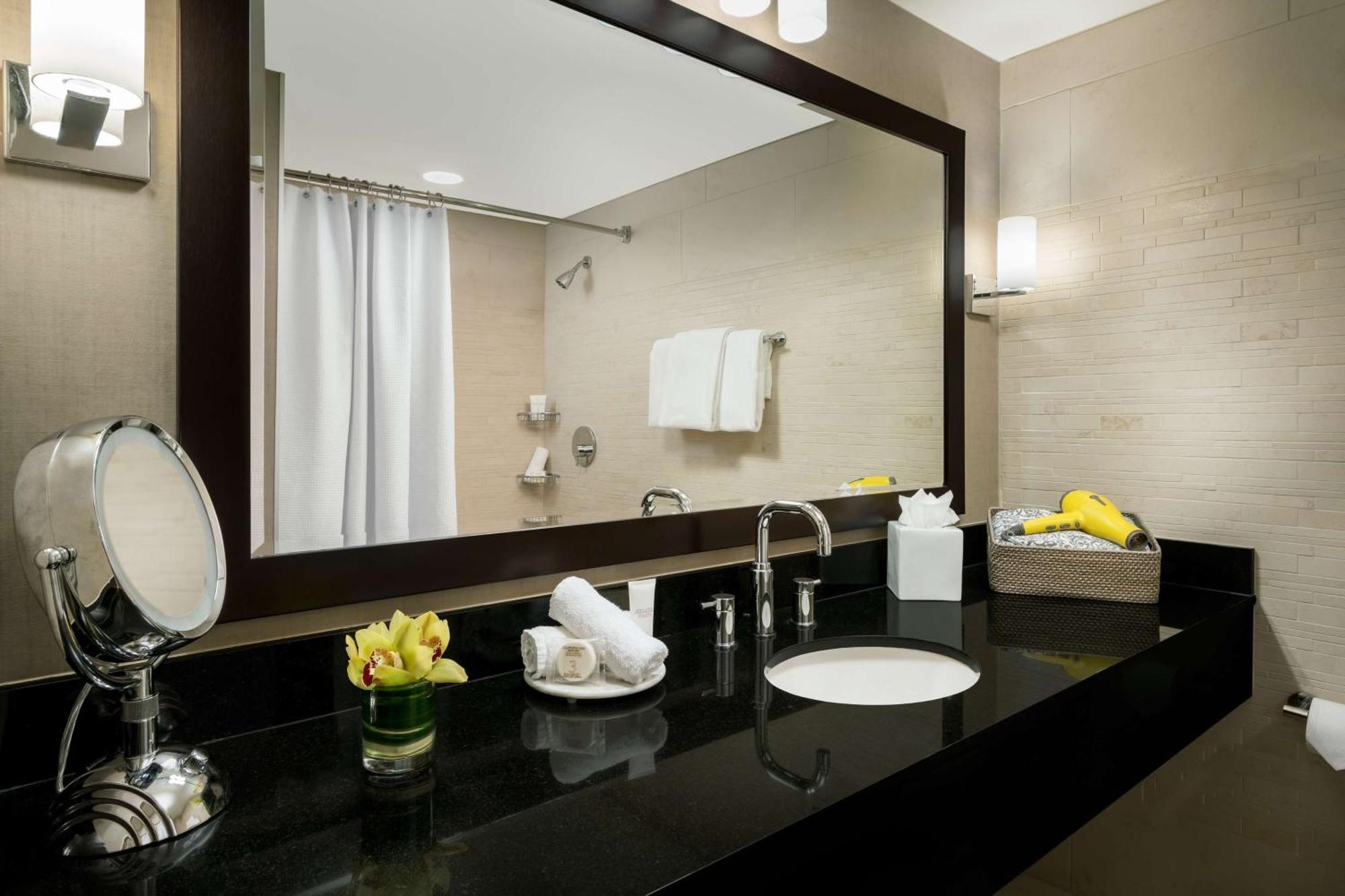 Habitación con cama extragrande - Planta superior