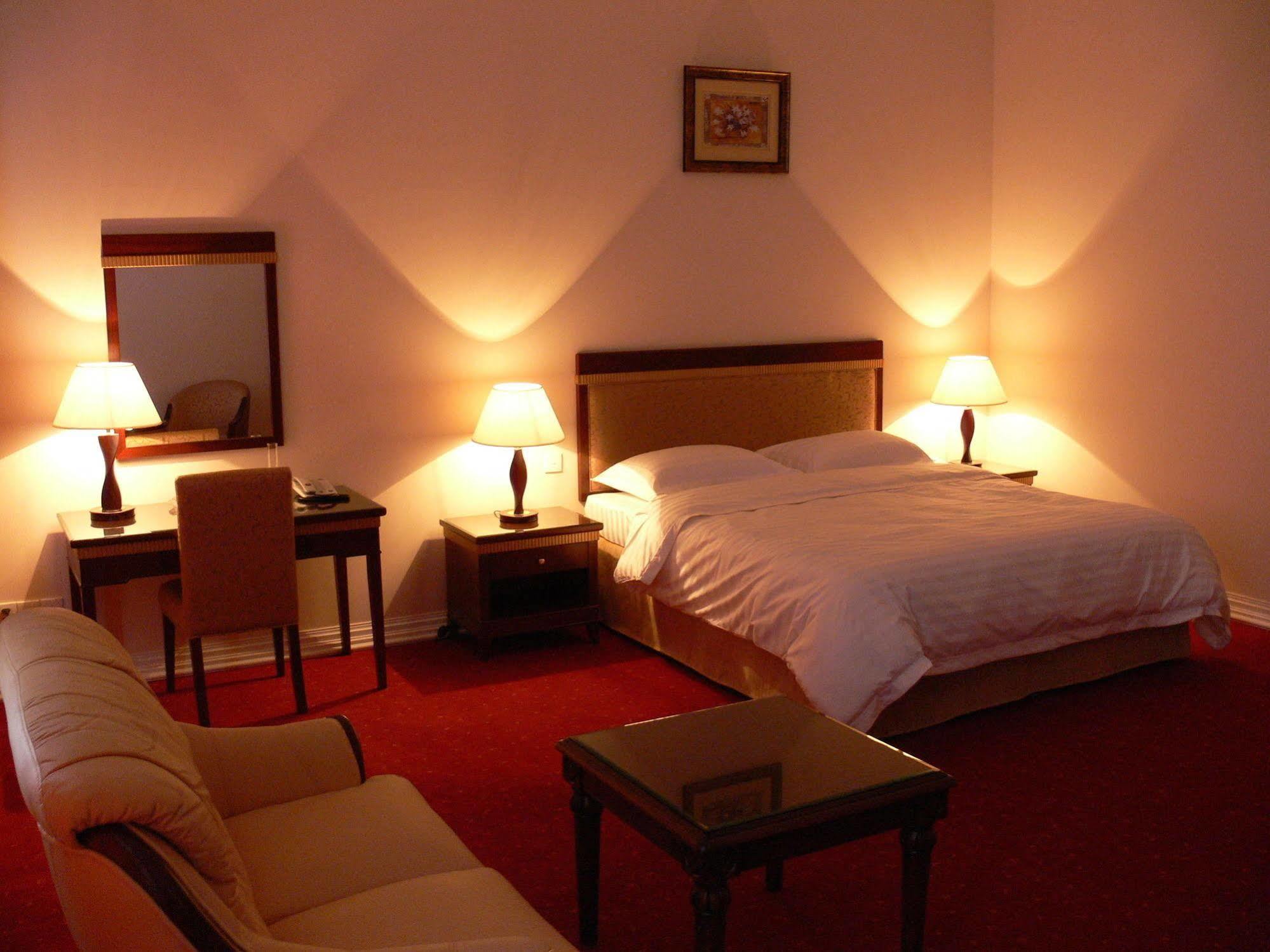 Standard Suite