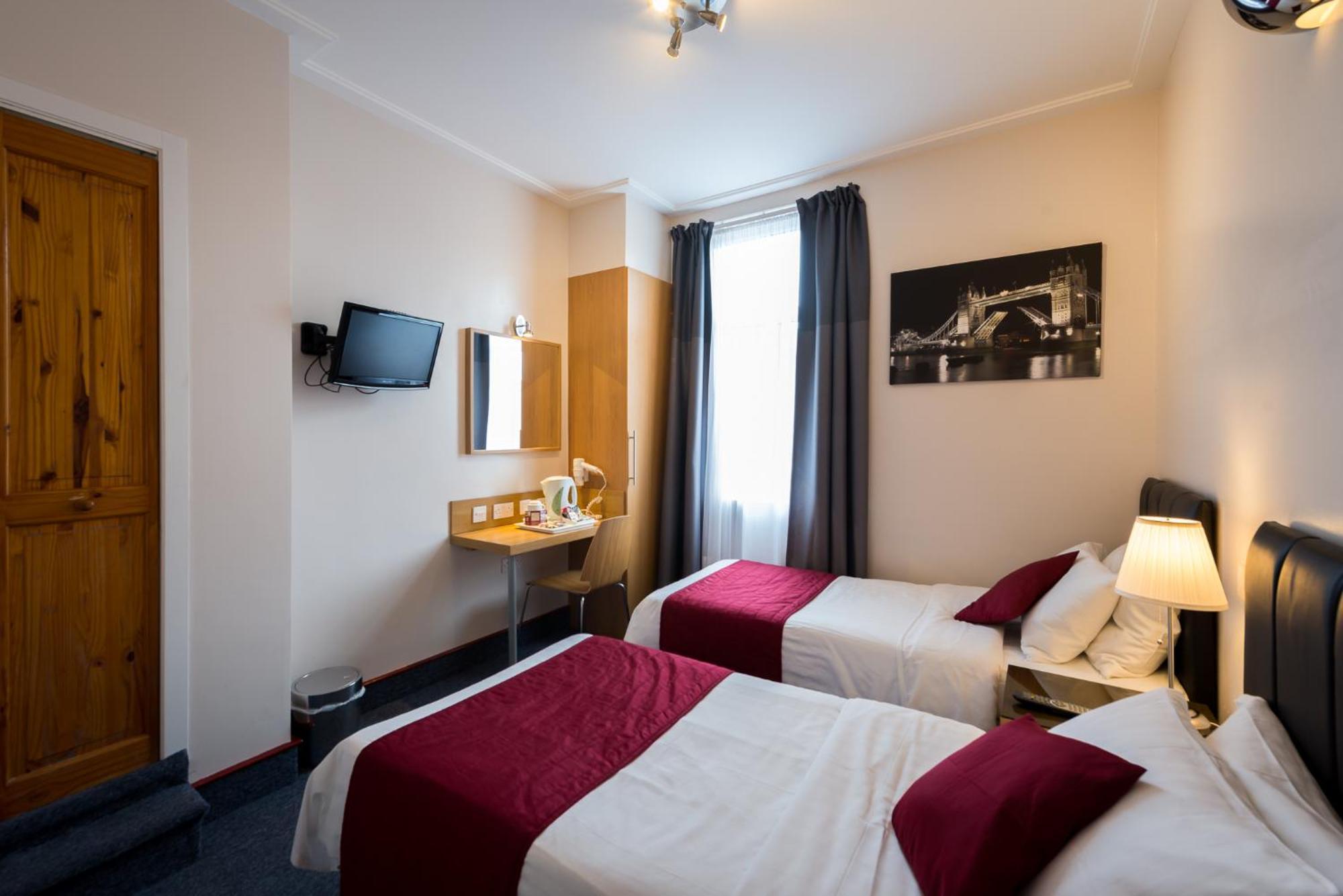 En-suite Twin Room