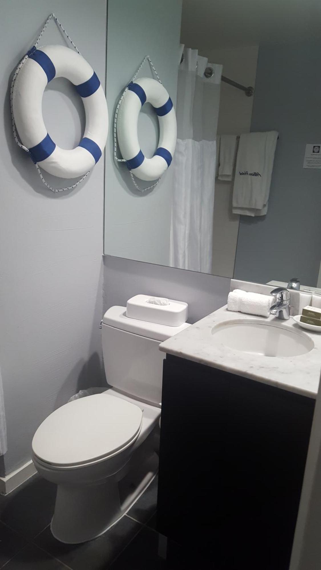 One-Bedroom Suite