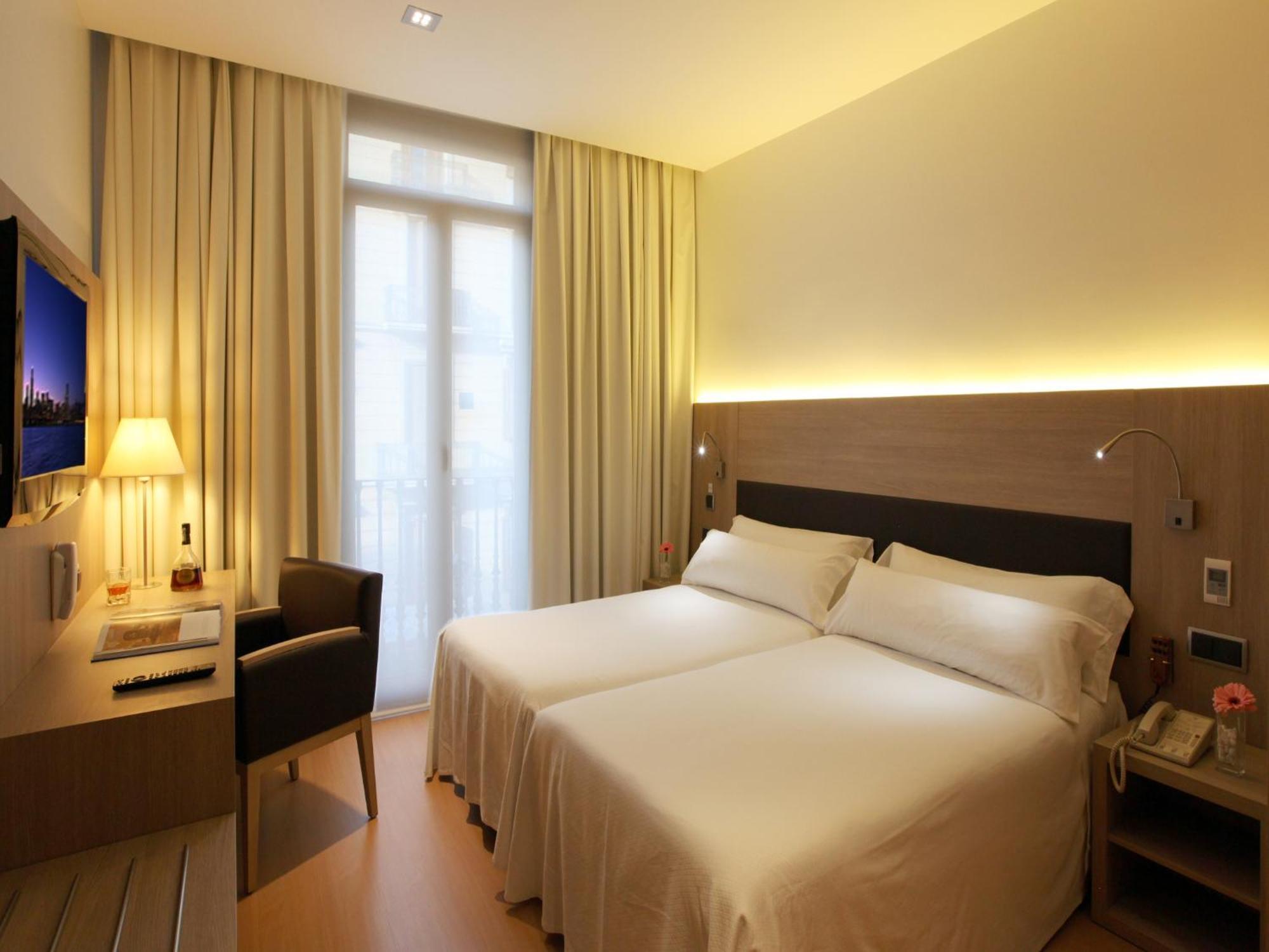 Chambre Double ou Lits Jumeaux avec Balcon