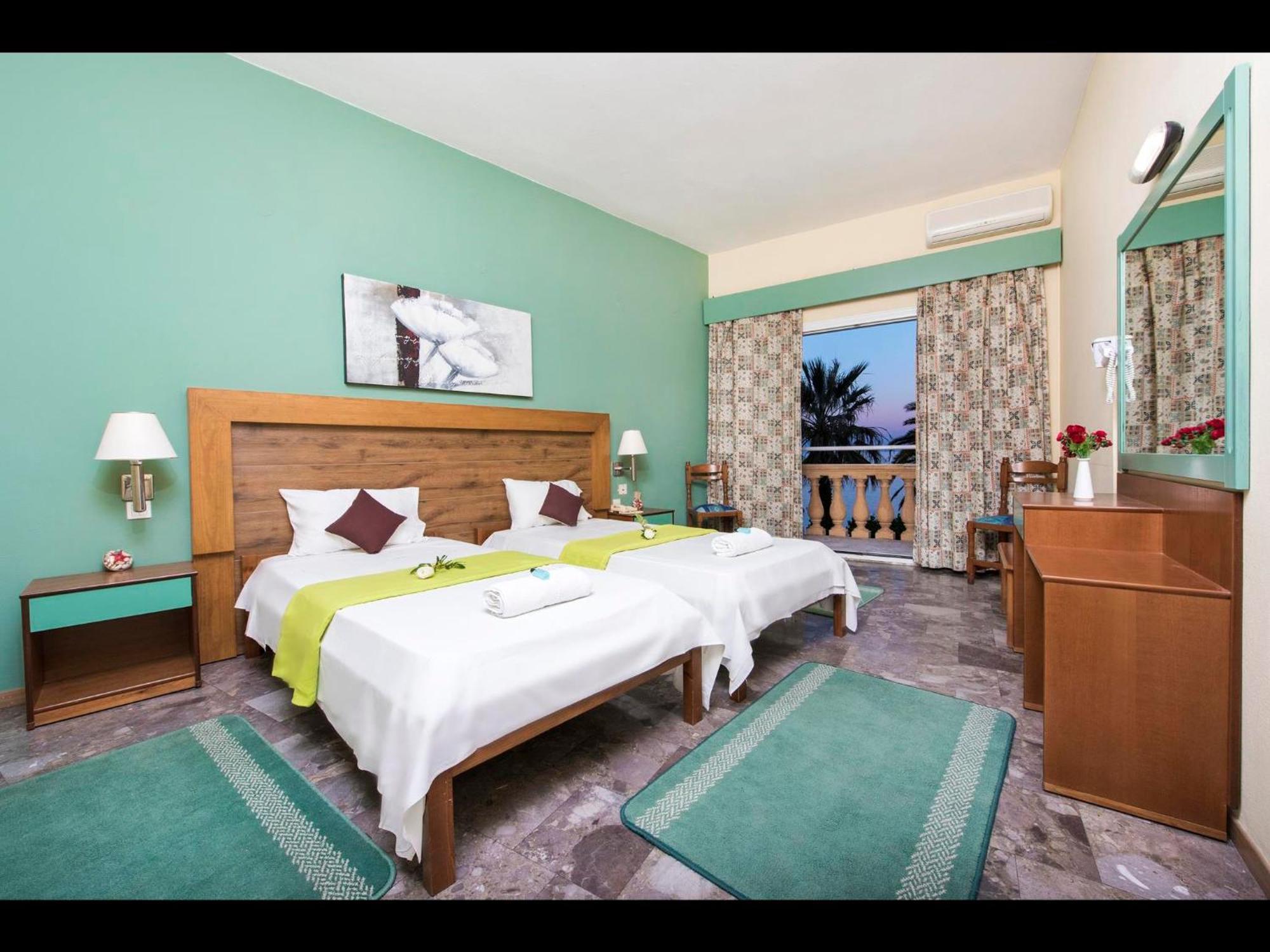 Chambre Familiale (2 Adultes et 2 Enfants)