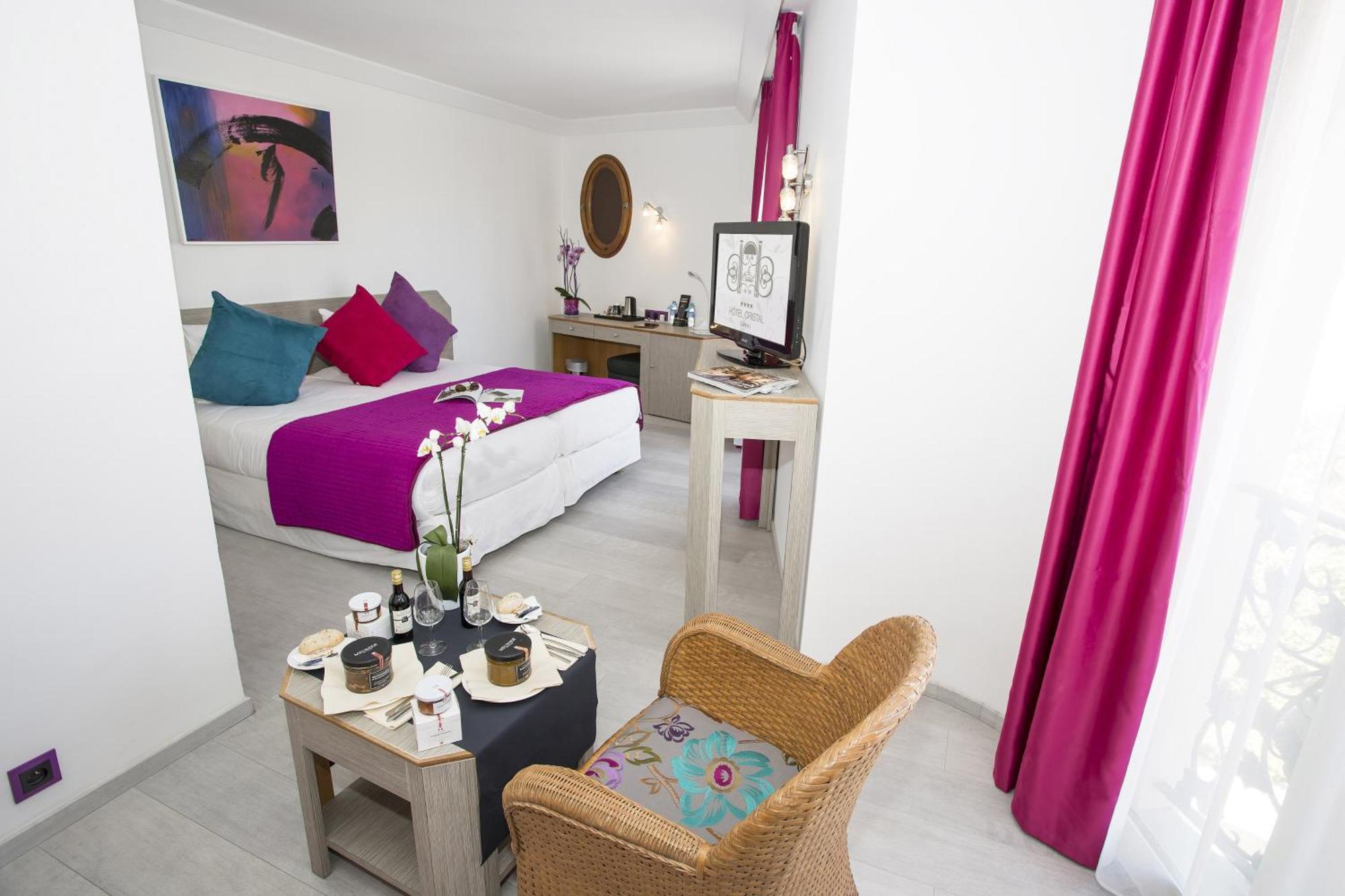 Superior Double Room - Free Spa Access,1706341615:JPEG