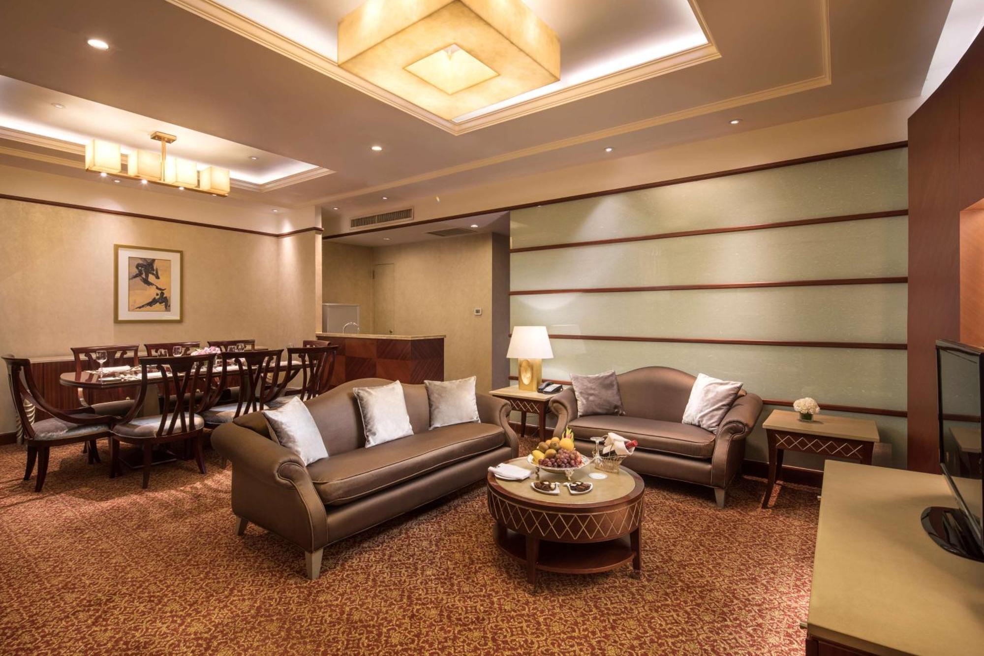 Family Suite,706082626:JPEG