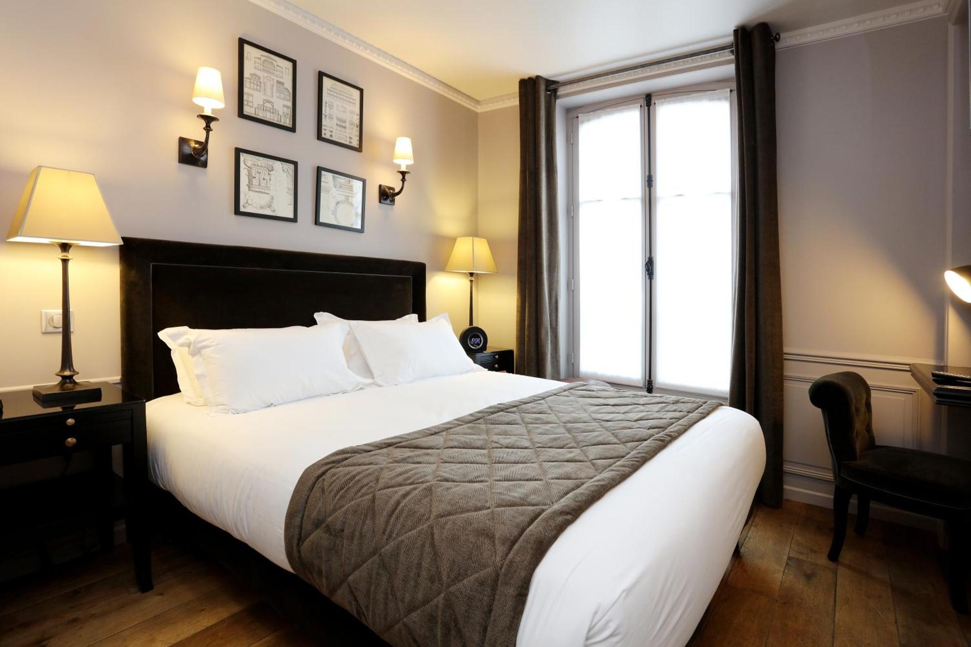 Quarto Duplo Superior com Varanda