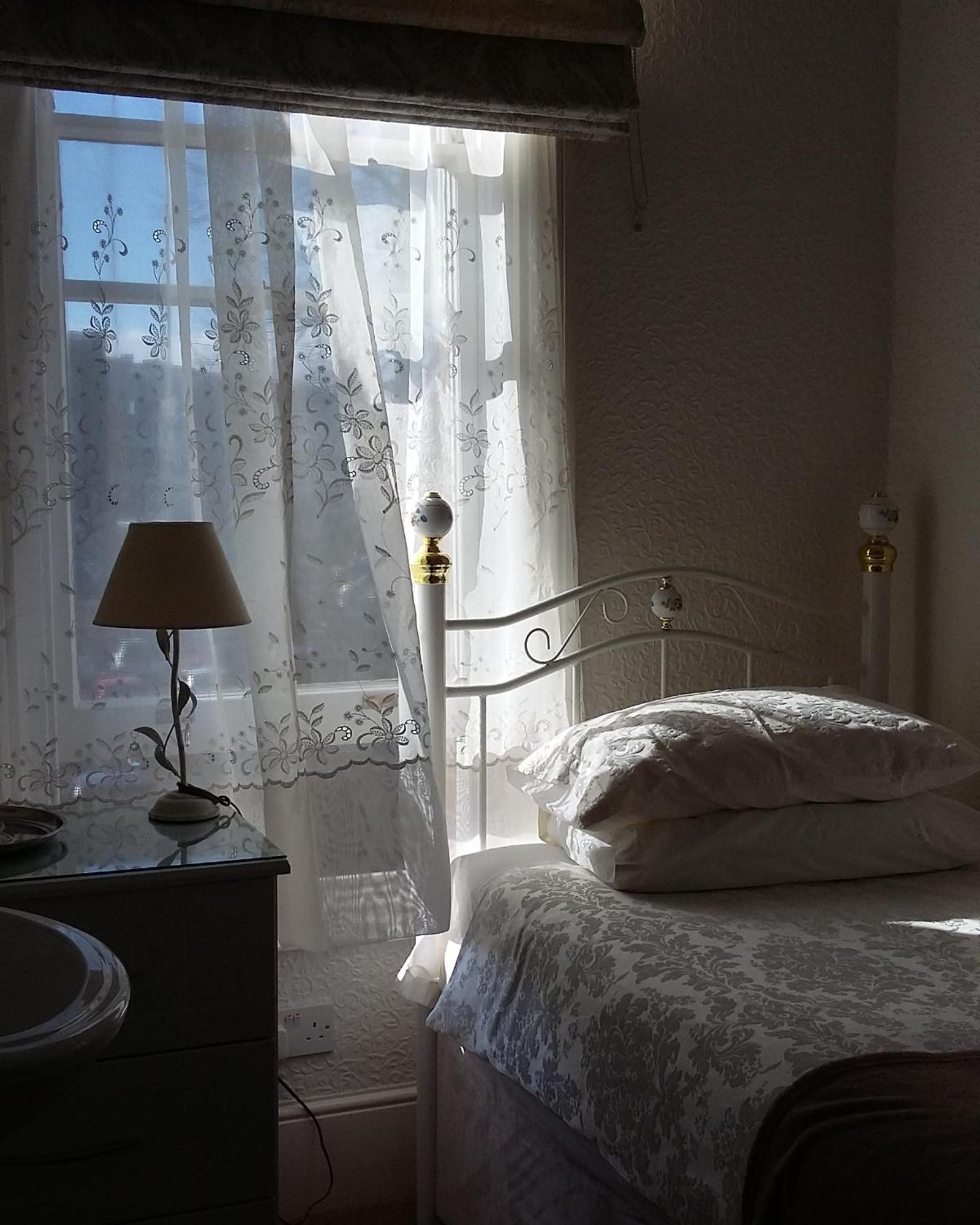 Cosy Single Room Private Bathroom