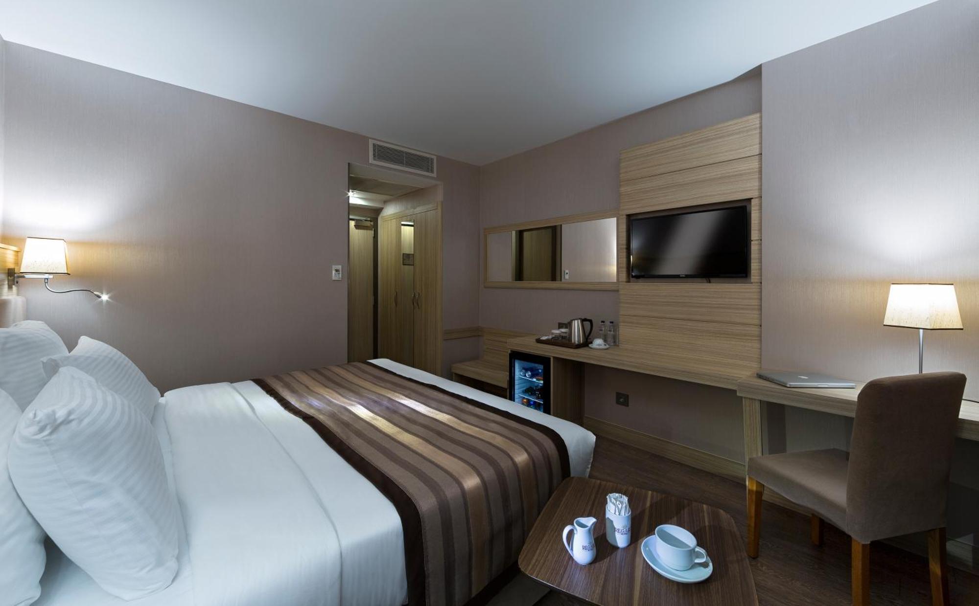 Standard Double Room,733082200:JPEG