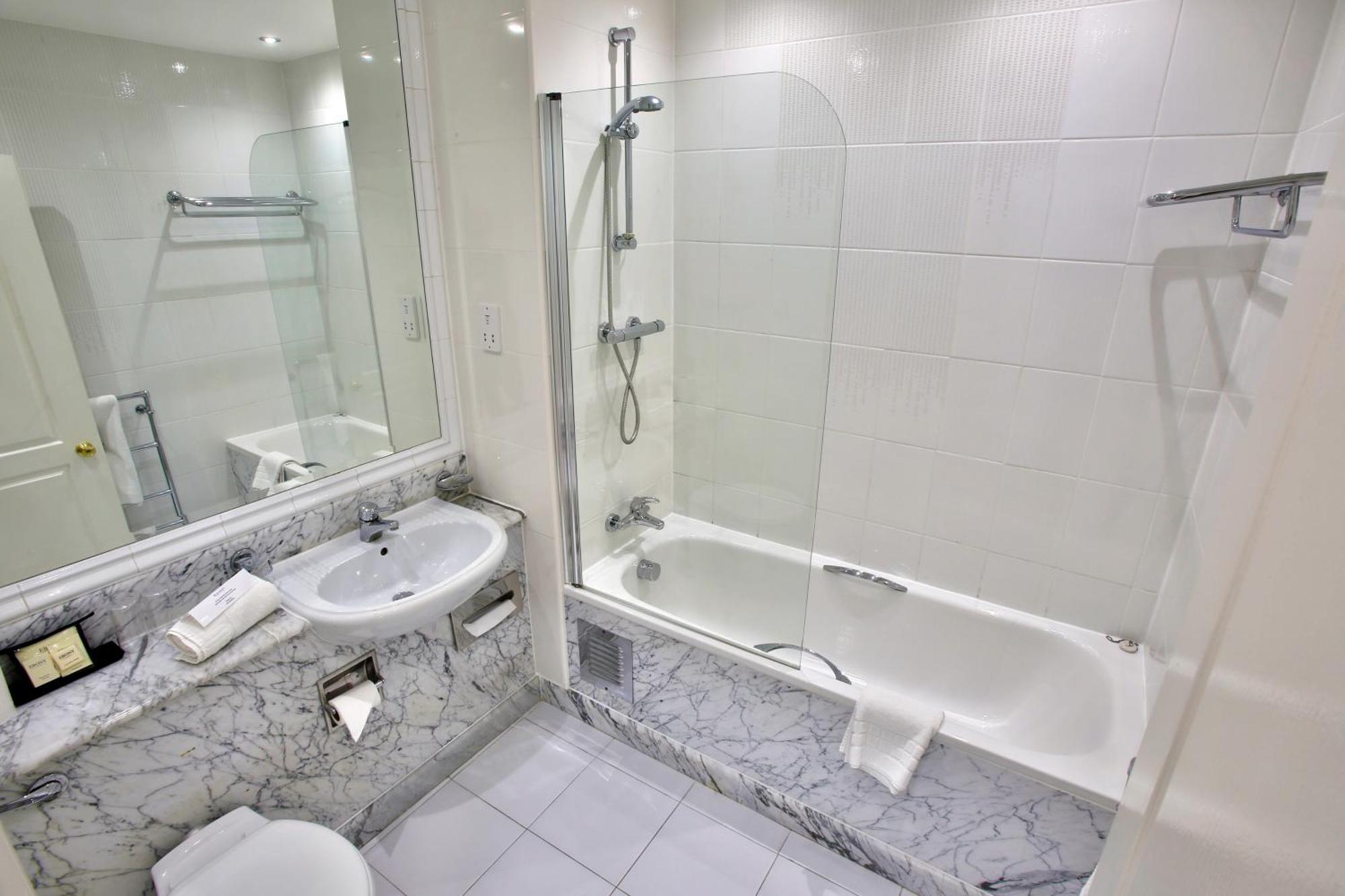 Executive Triple Room