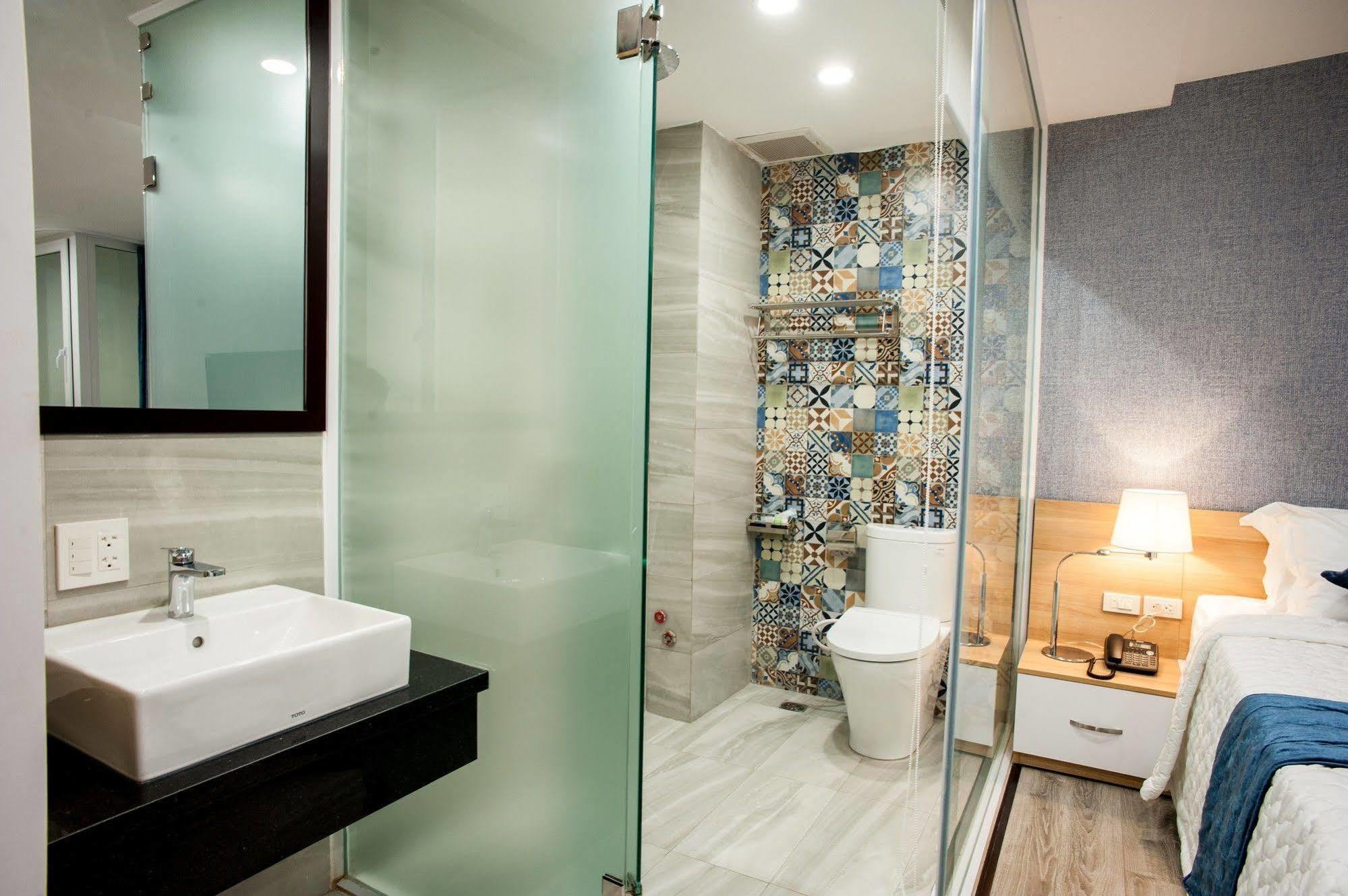 Premier Deluxe King Room