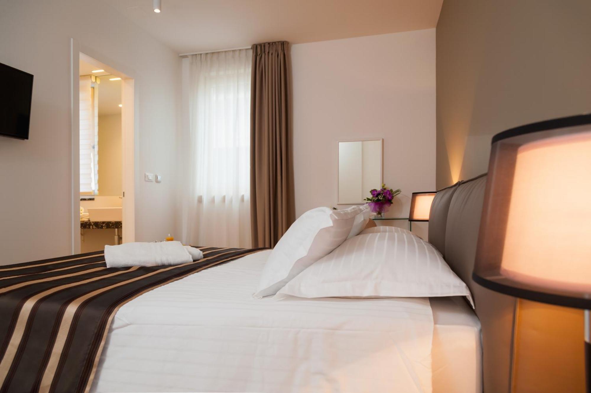 Luxury Two-Bedroom Suite
