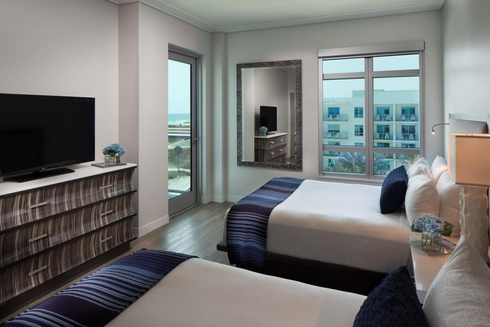 Suite mit 1 Schlafzimmer, Queensize-Bett und Blick auf den Golf