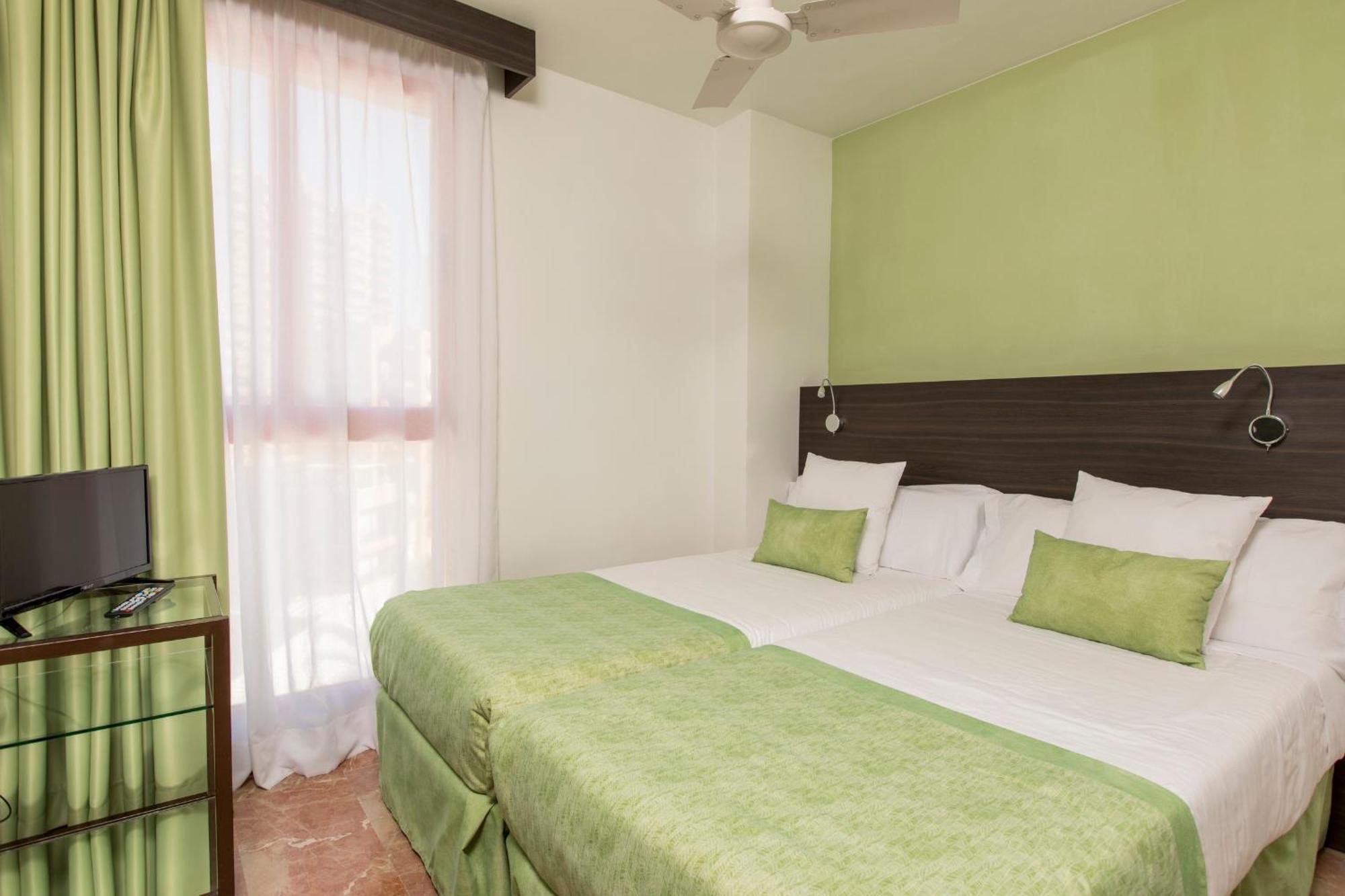 Appartamento con 2 Camere da Letto (2 Adulti + 3 Bambini)