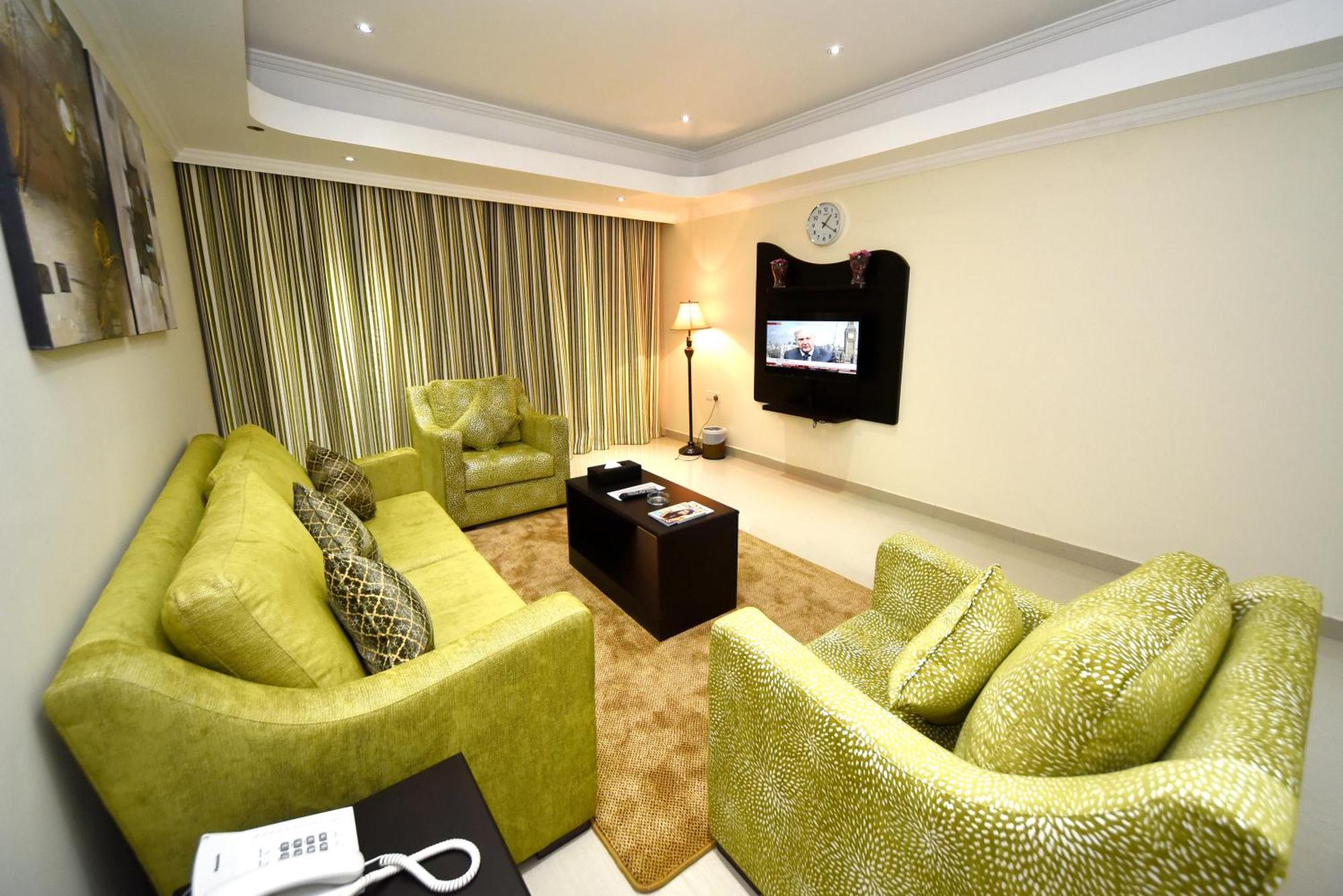 One-Bedroom Suite
