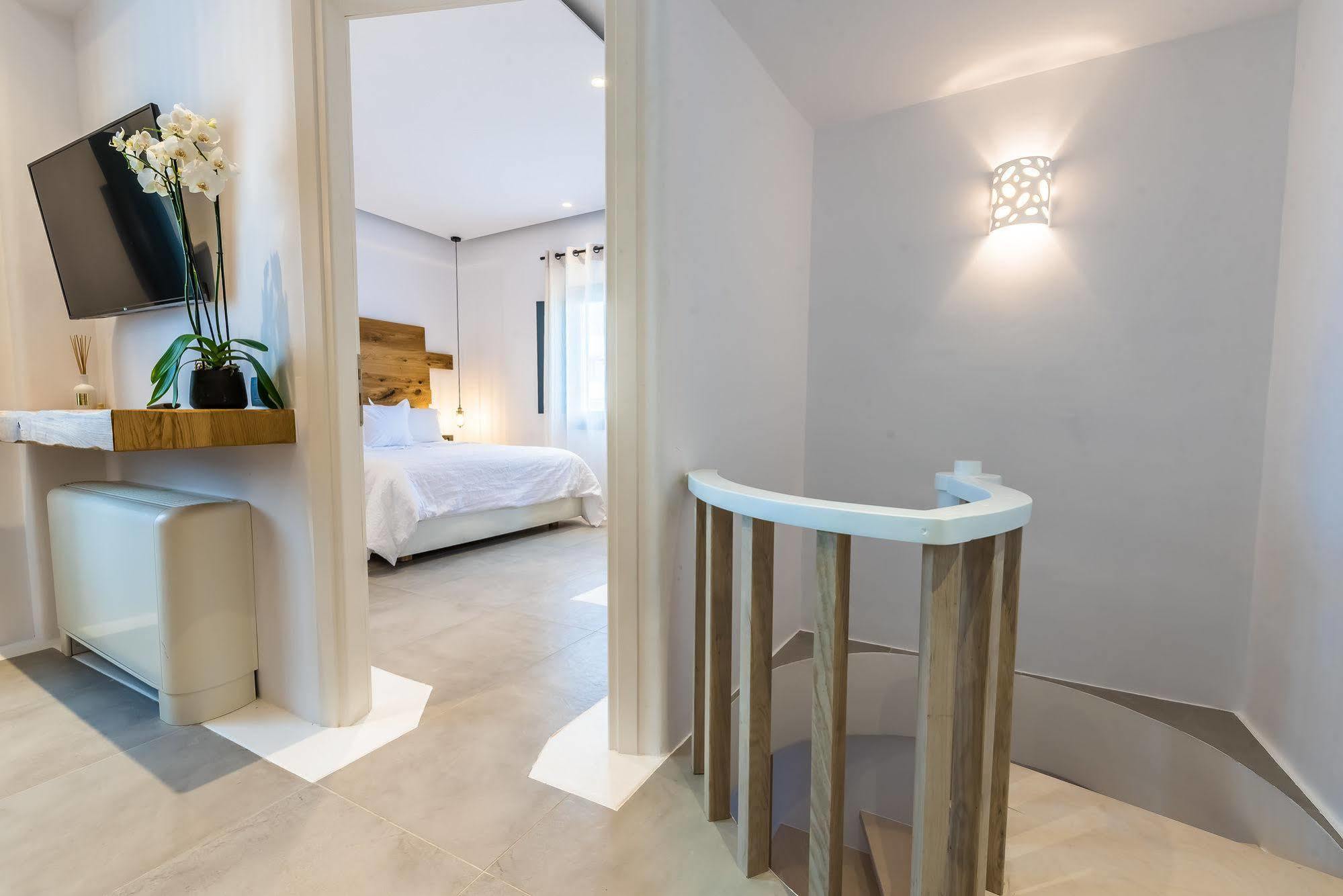 Deluxe Two Bedrooms Suite