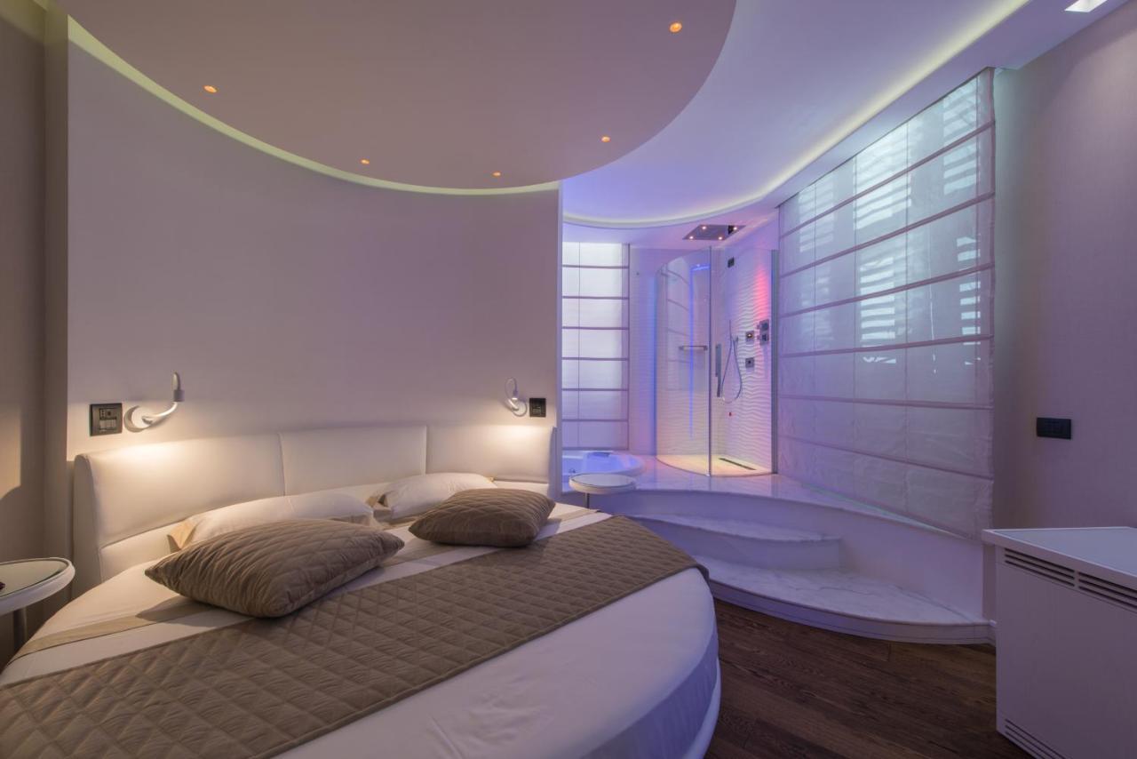 Deluxe Double Room Spa Bath