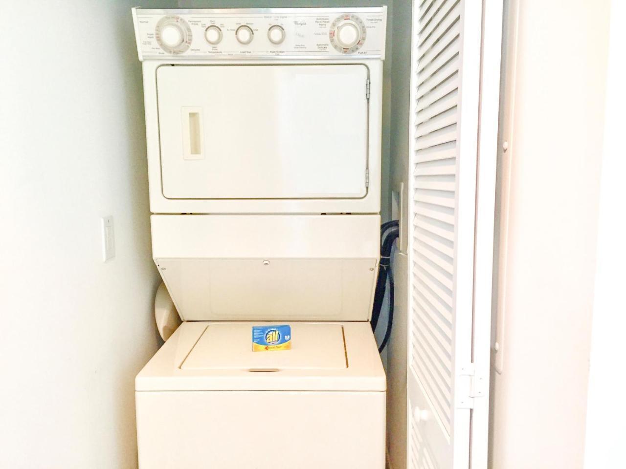 Apartamento de lujo de 3 dormitorios con balcón