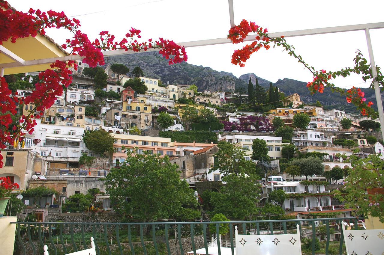 Camera Matrimoniale/Doppia con Letti Singoli con Terrazza
