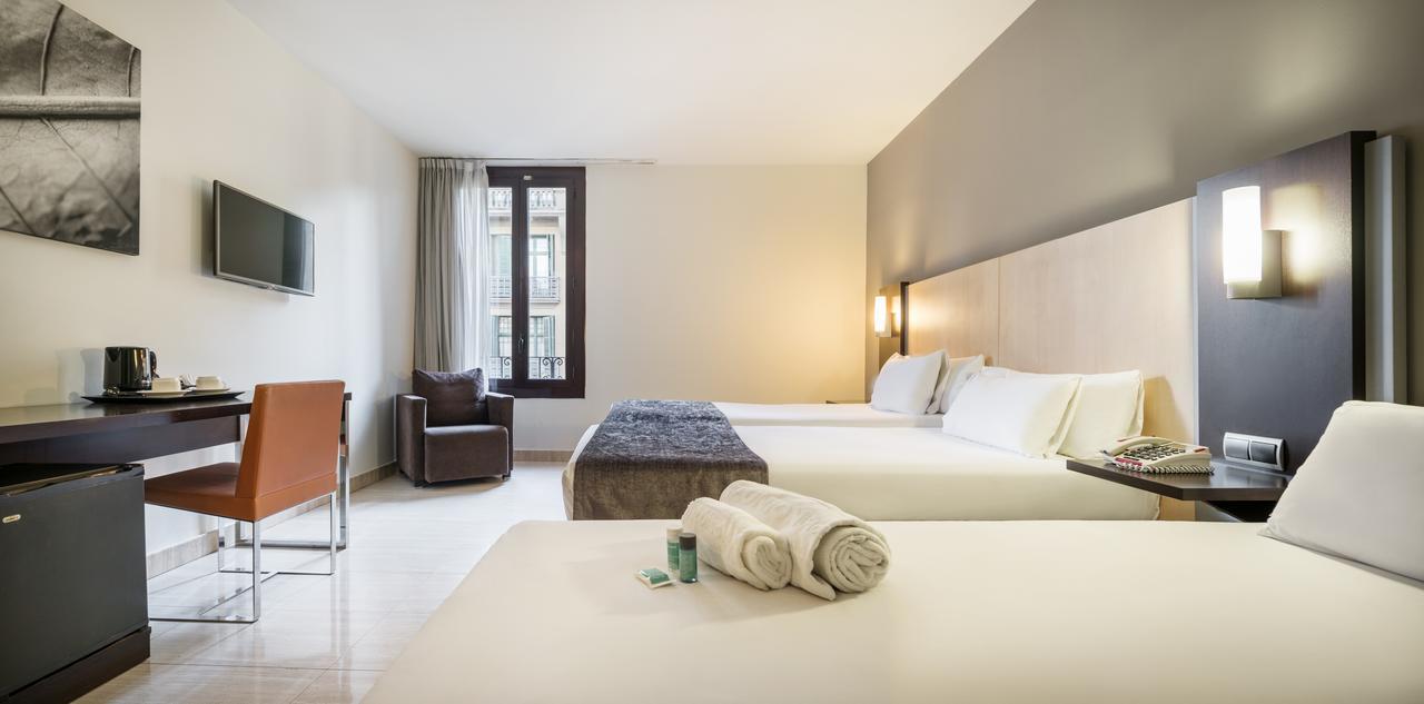 Dreibettzimmer