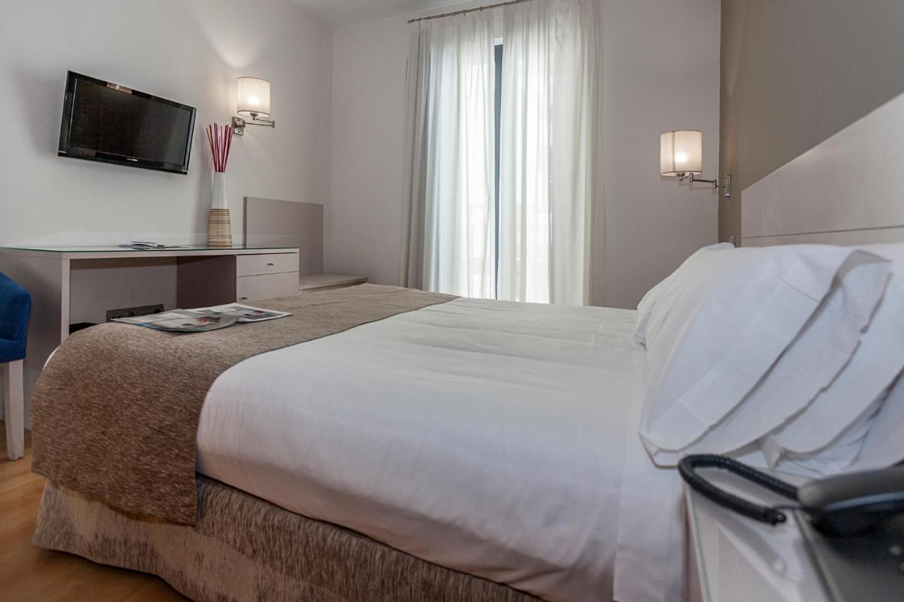 Tweepersoonskamer met 1 of 2 Bedden en Balkon