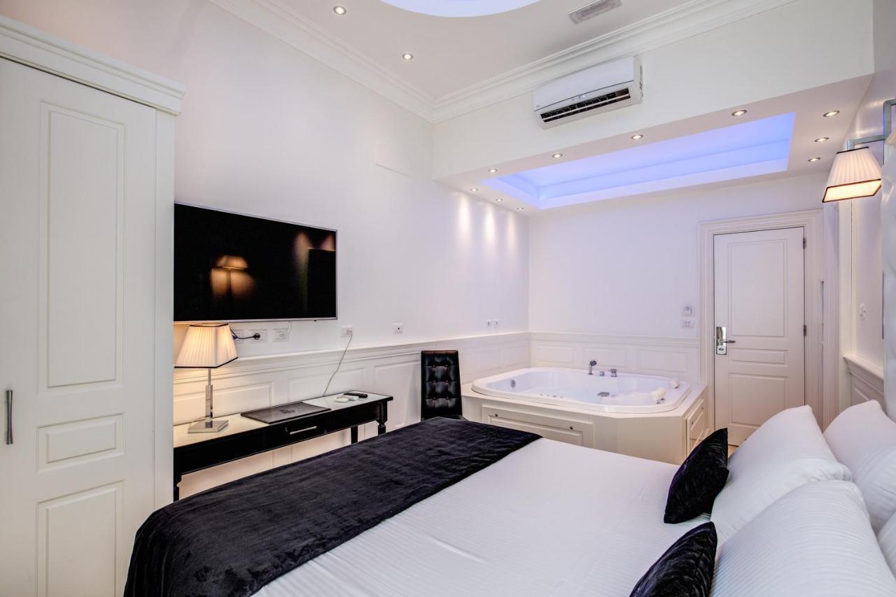 Double Room Spa Bath