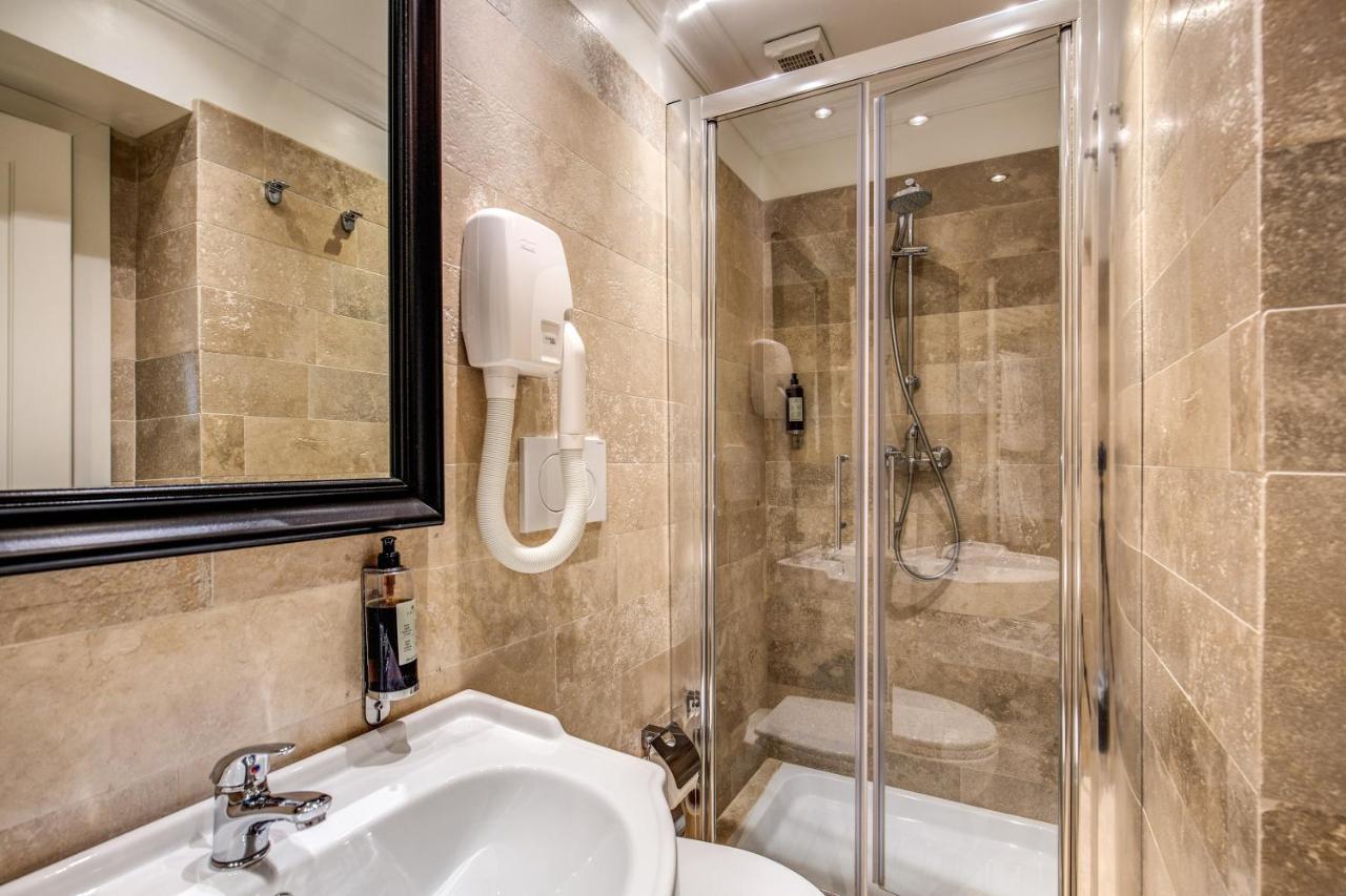 Double Room Spa Bath