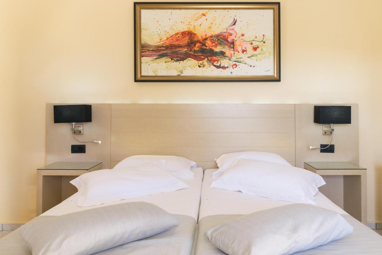 Twin Room Sea View