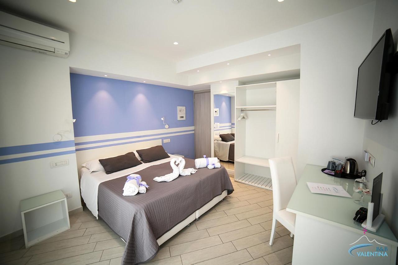 Double or Twin Room Balcony