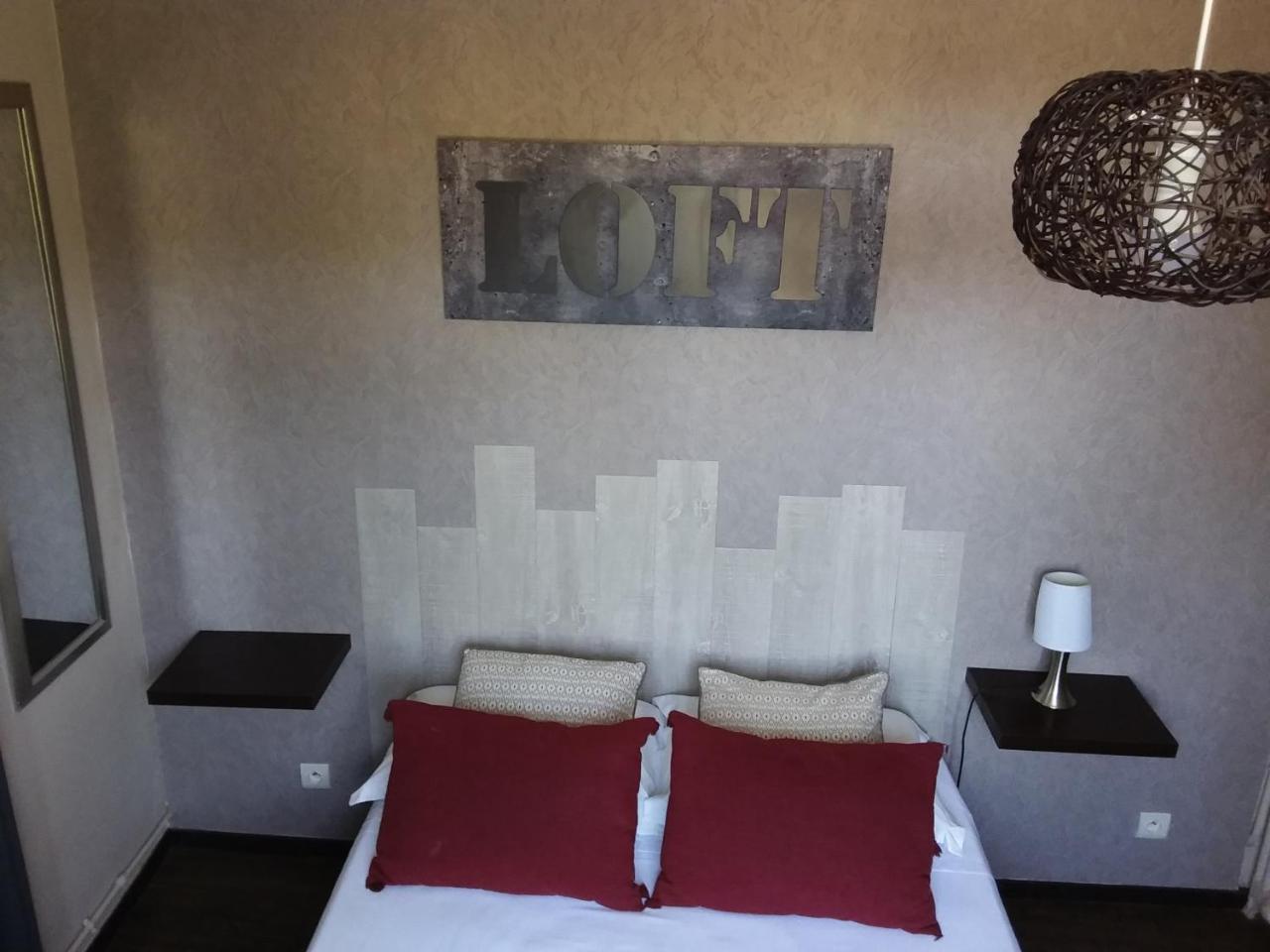 Double Room Street View