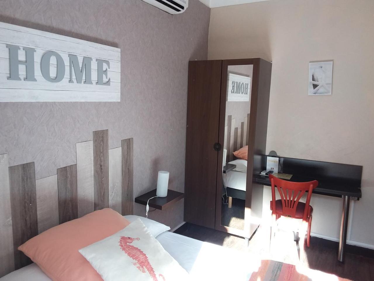 Double Room Terrace Side