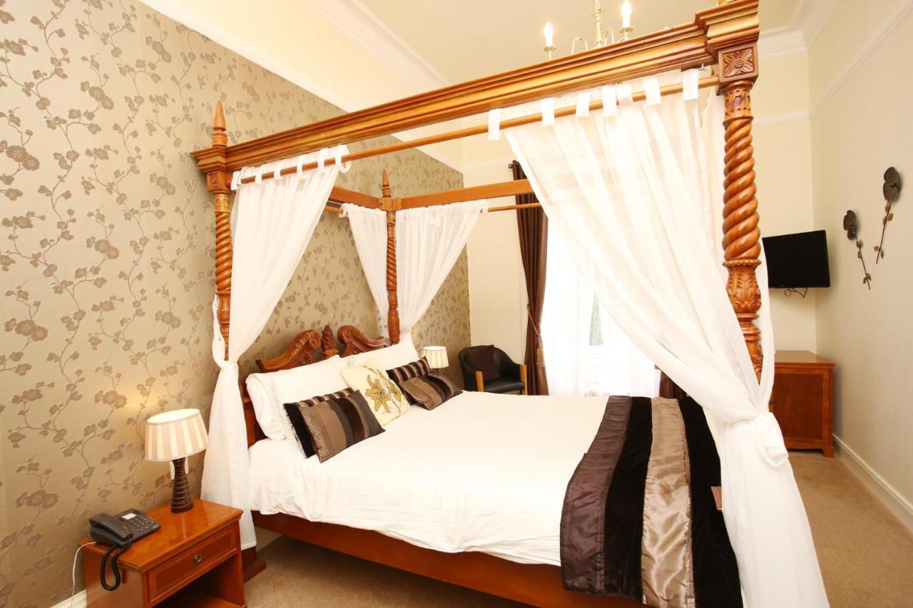 Feature Double Room,727945774:JPEG