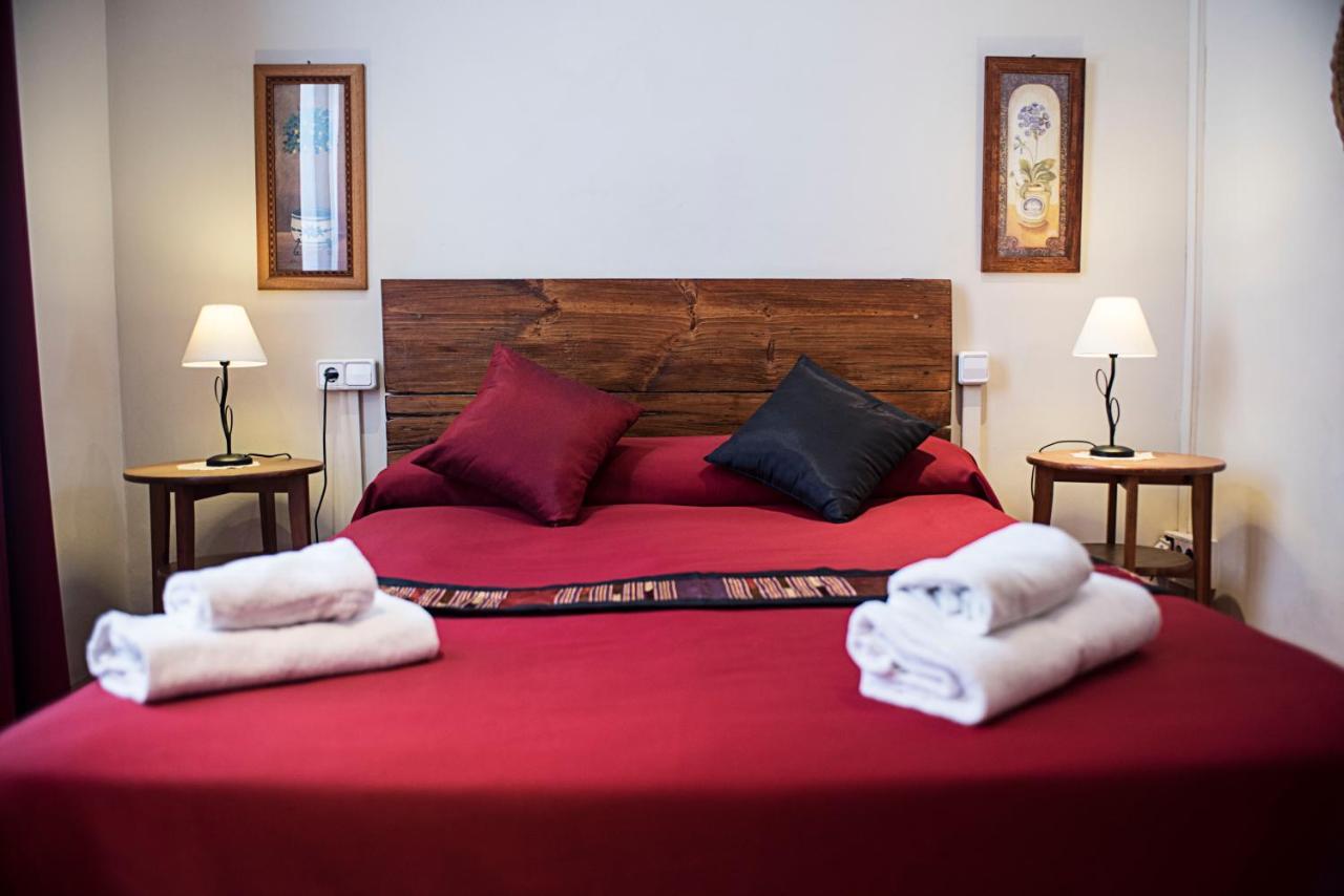 Studio or Suite Double Private Bathroom