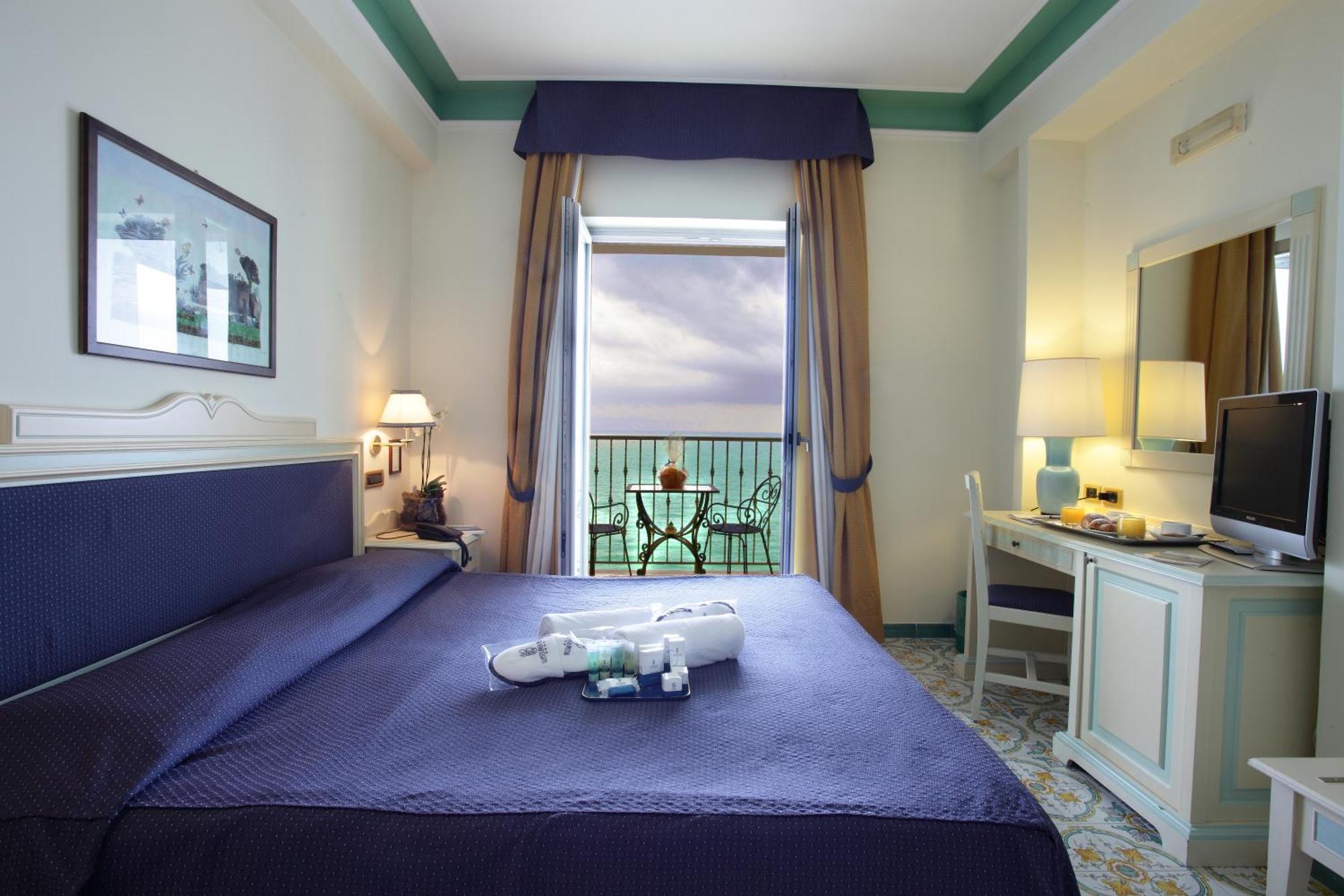 Double Room Sea View