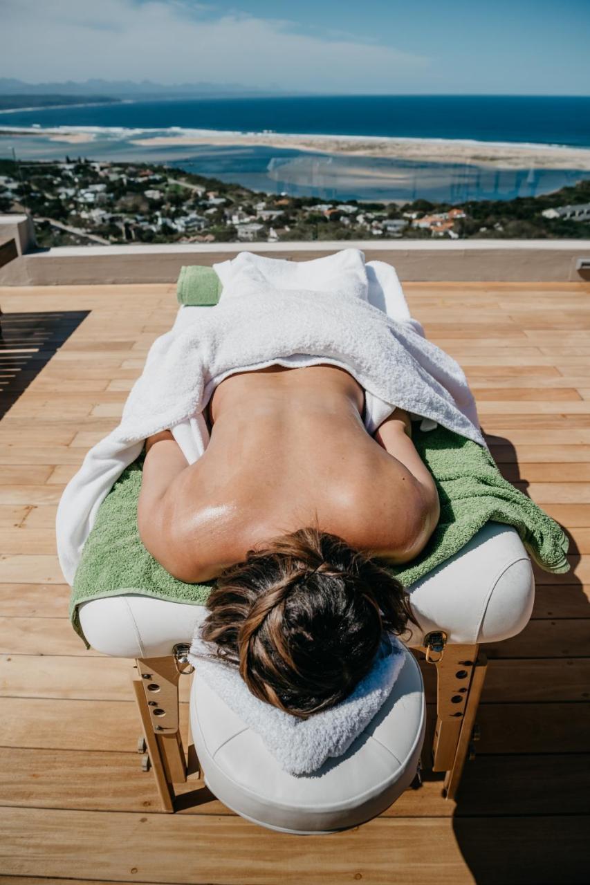 Honeymoon Suite Lagoon Ocean View 1