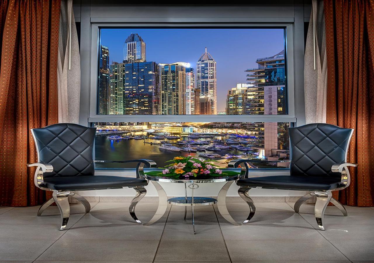 Three-Bedroom Apartment Marina View