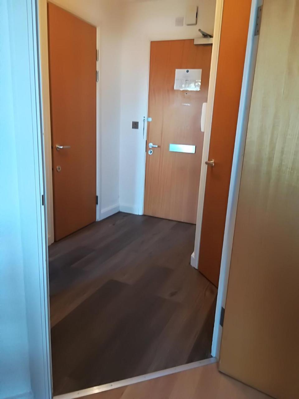 One-Bedroom Apartment City View,735861268:JPEG