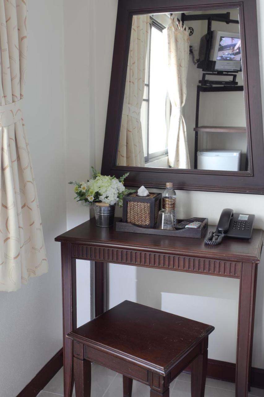 Deluxe Single Room