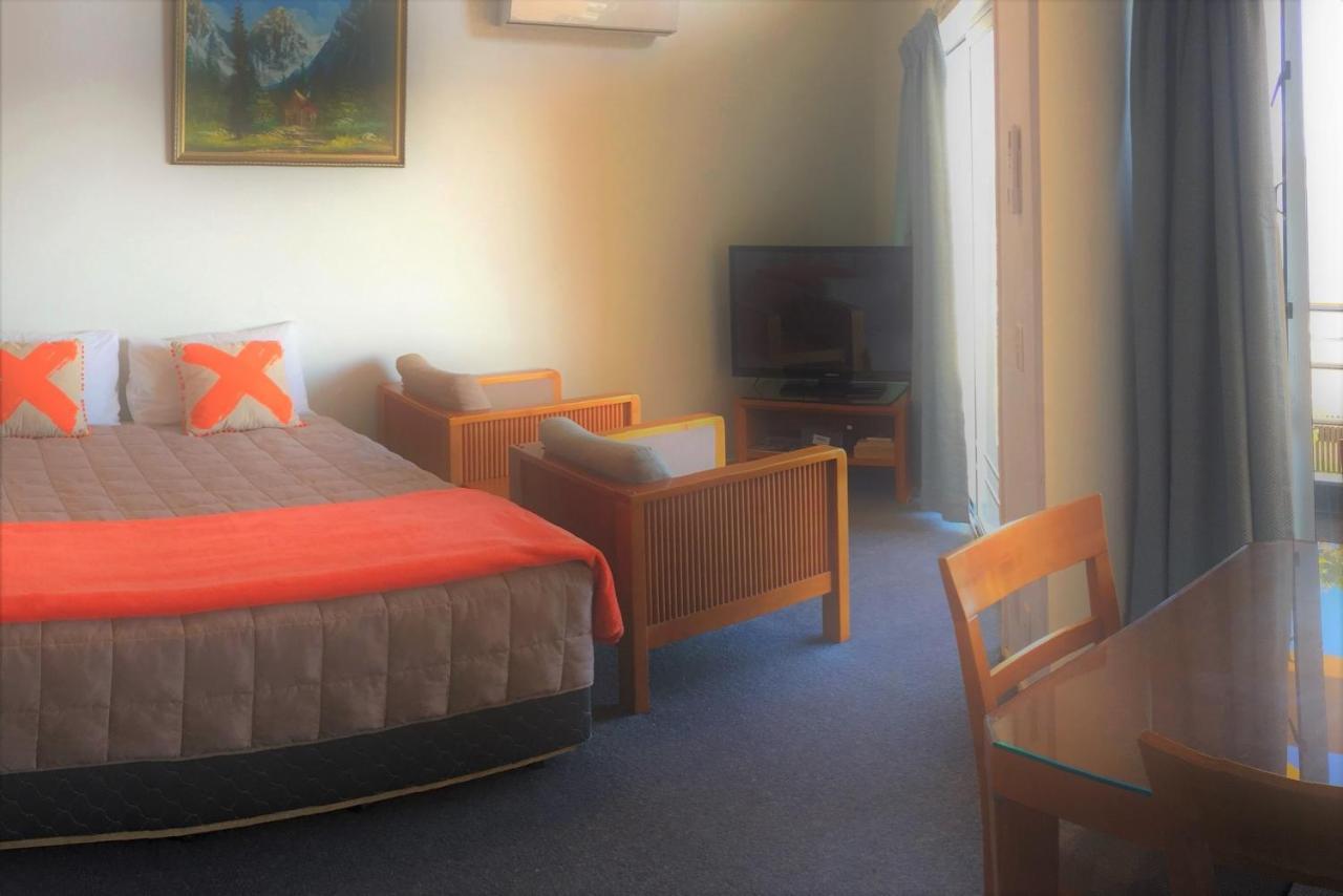 One-Bedroom Suite Loft Sea View Upper Floor