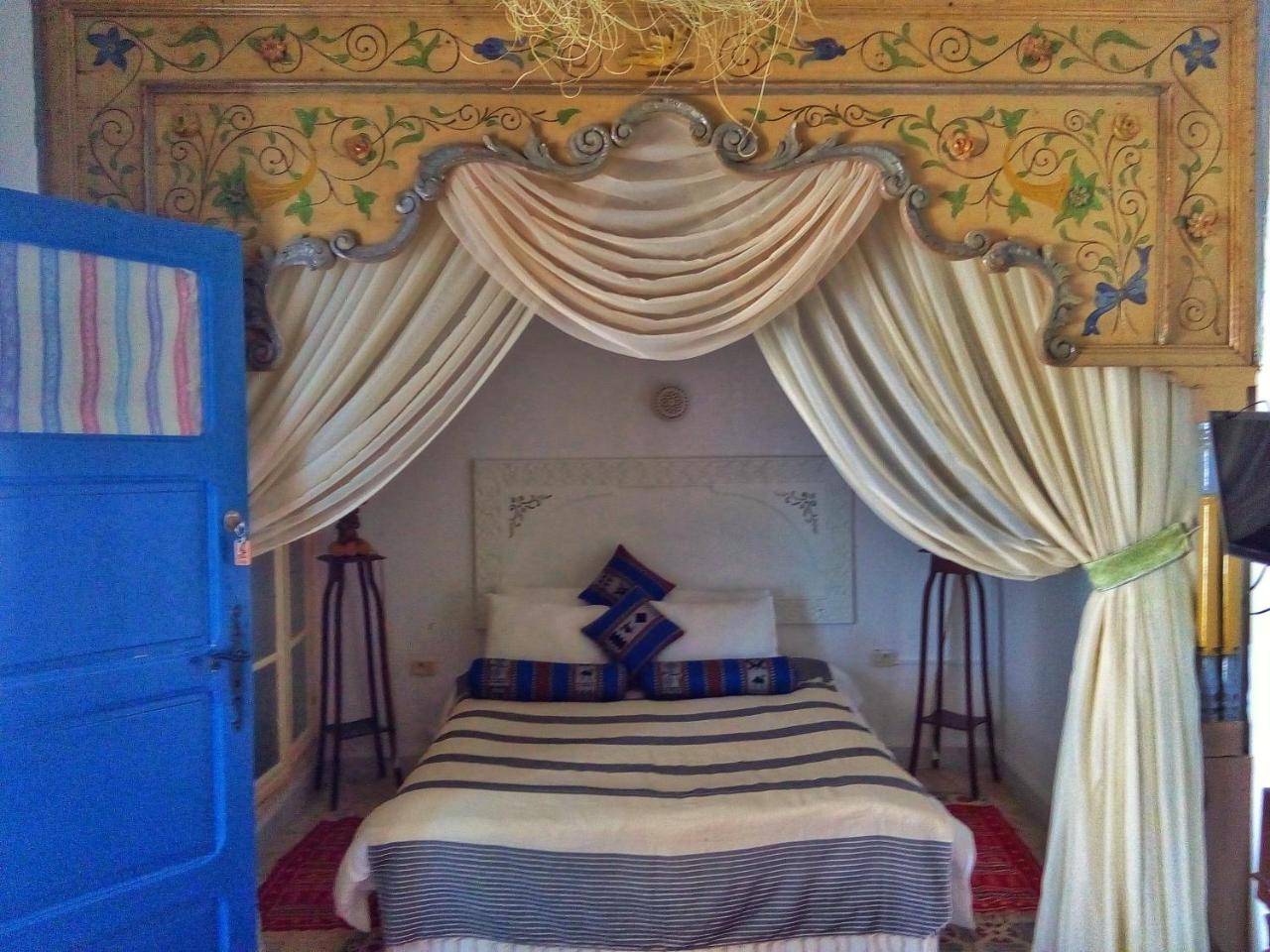 Standard Queen Room,265314465:JPEG