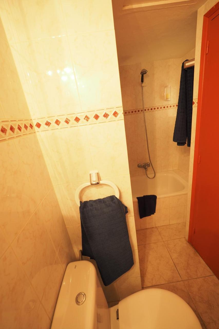 Triple Room,742479853:JPEG